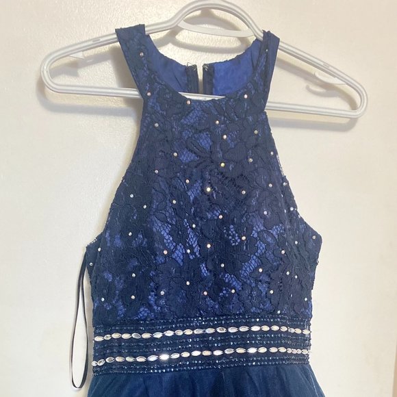 Navy Blue Sleevless Dress - Picture 1 of 3